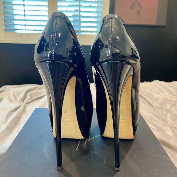 GIUSEPPE ZANOTTI BLACK PATENT LEATHER PLATFORM HEELS - Picture 5 of 9